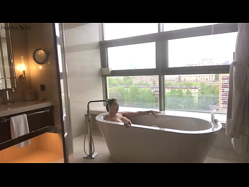 ❤️ Enorme Babe Pasyone jerking nan Pussy li nan twalèt la ❌ Porno nan nou